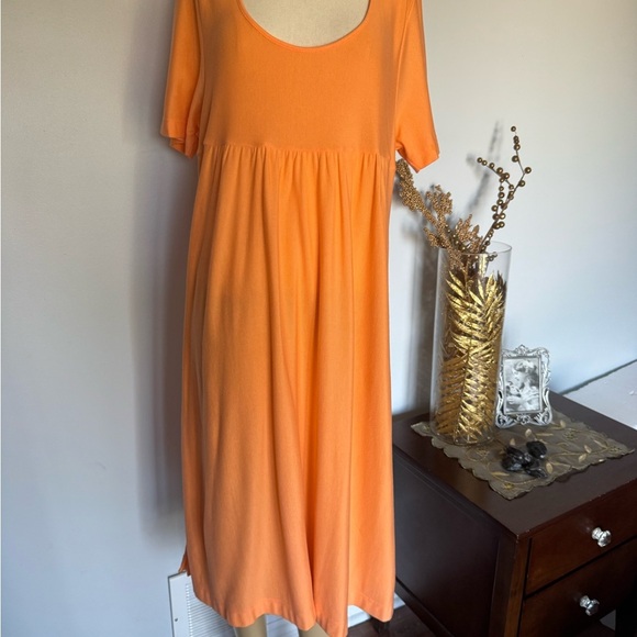 Lidea  NWTOrange Women's summer, vacation Dress. Ptp 18”very stretch. - Picture 5 of 8